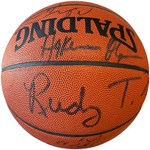 Službeni tim Houston Rocketsa iz 1990. godine potpisao je košarku - košarke s autogramima
