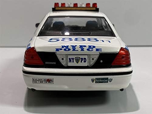 Greenlight 85513 Vruća potraga - 2011. Ford Crown Victoria Policija policijske policije u New Yorku 1/24